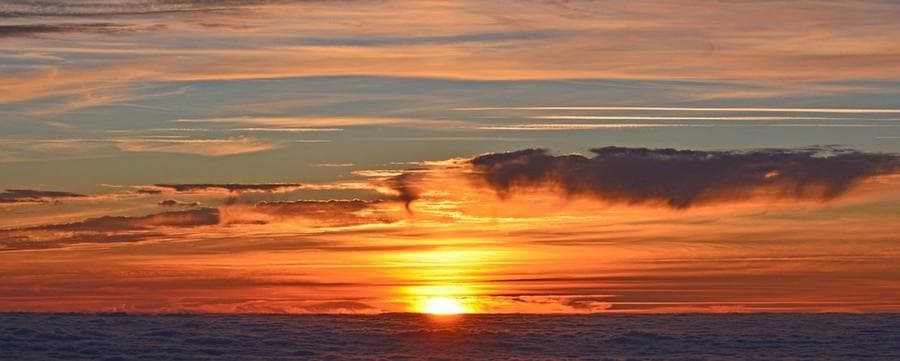 Sonnenuntergang mit Kuttern